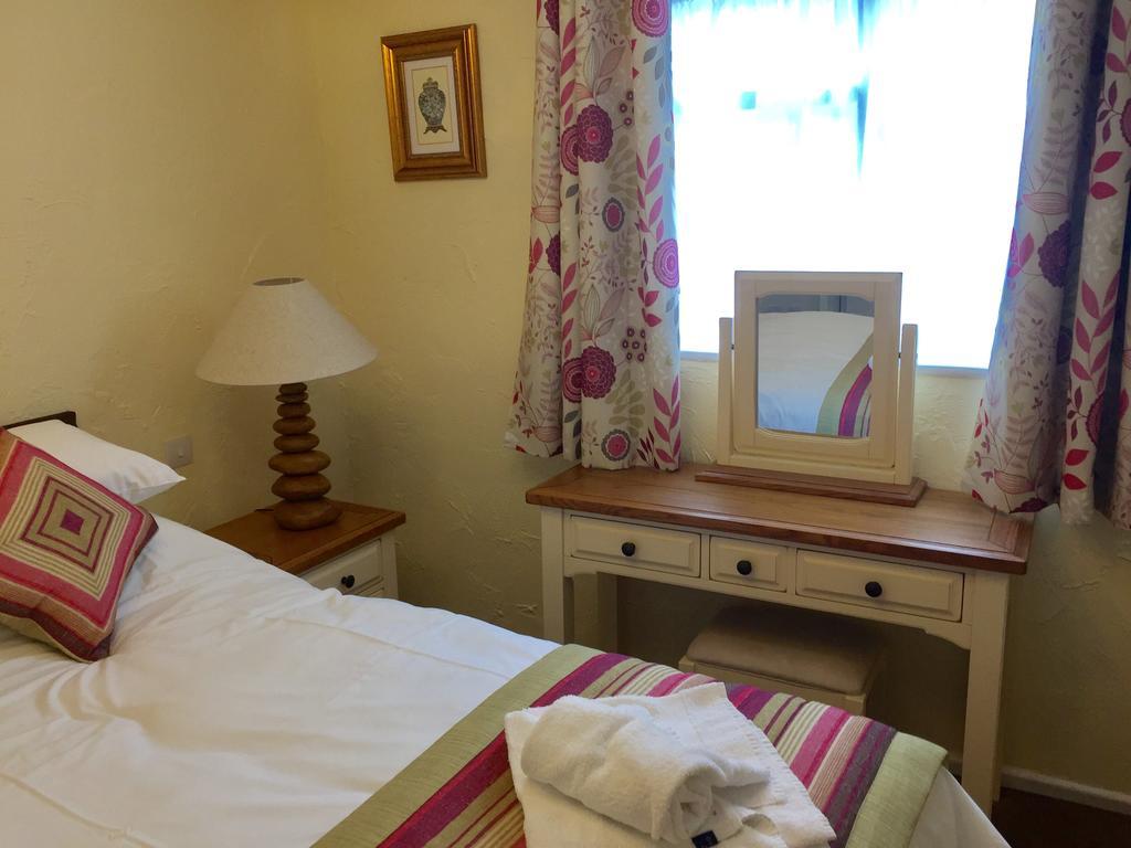 The Talbot Hotel Cleobury Mortimer Ngoại thất bức ảnh