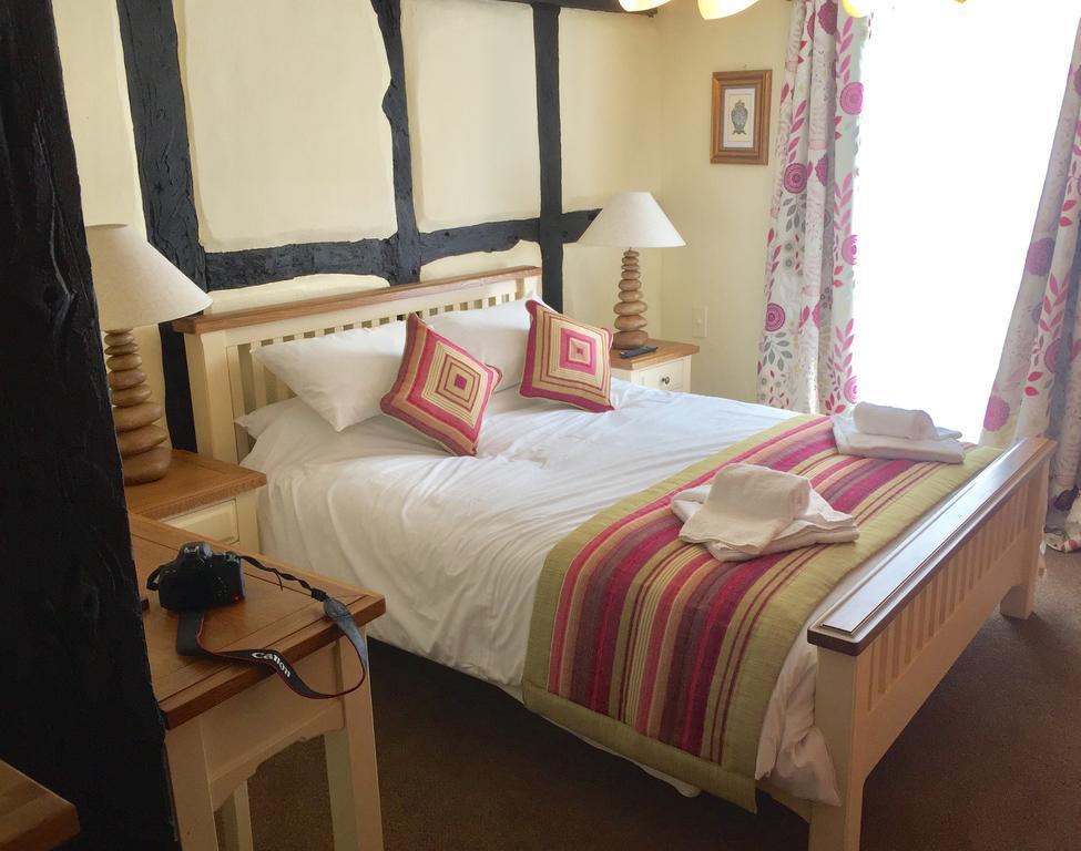 The Talbot Hotel Cleobury Mortimer Ngoại thất bức ảnh