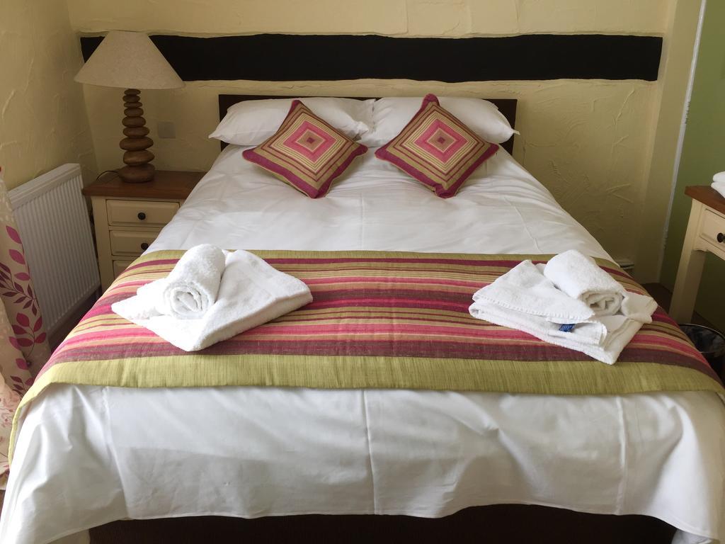 The Talbot Hotel Cleobury Mortimer Ngoại thất bức ảnh