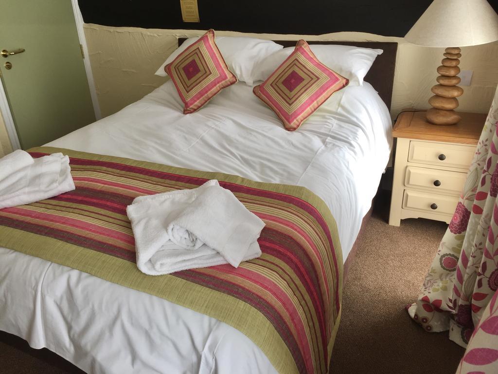 The Talbot Hotel Cleobury Mortimer Ngoại thất bức ảnh