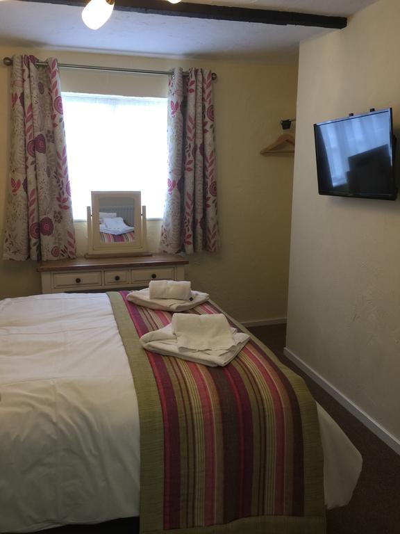 The Talbot Hotel Cleobury Mortimer Ngoại thất bức ảnh