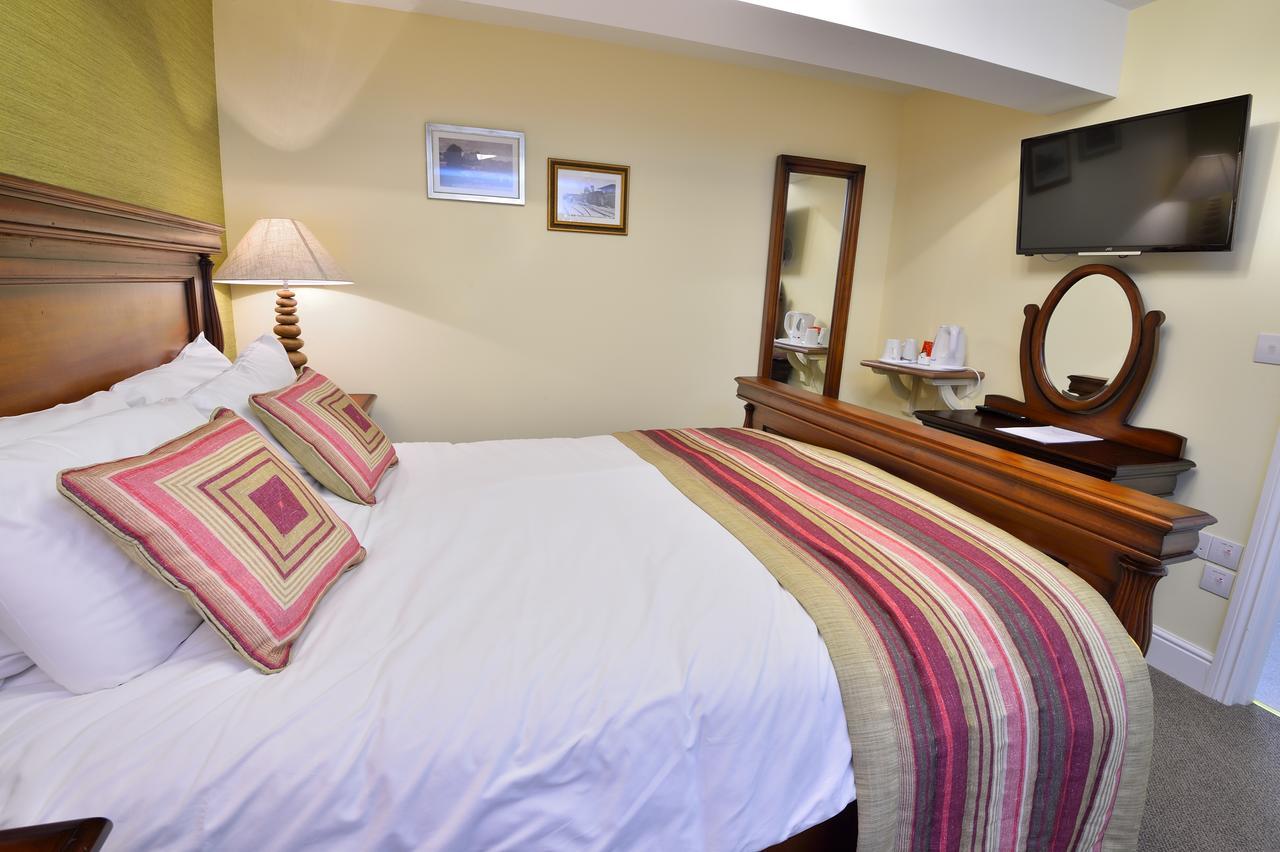 The Talbot Hotel Cleobury Mortimer Ngoại thất bức ảnh