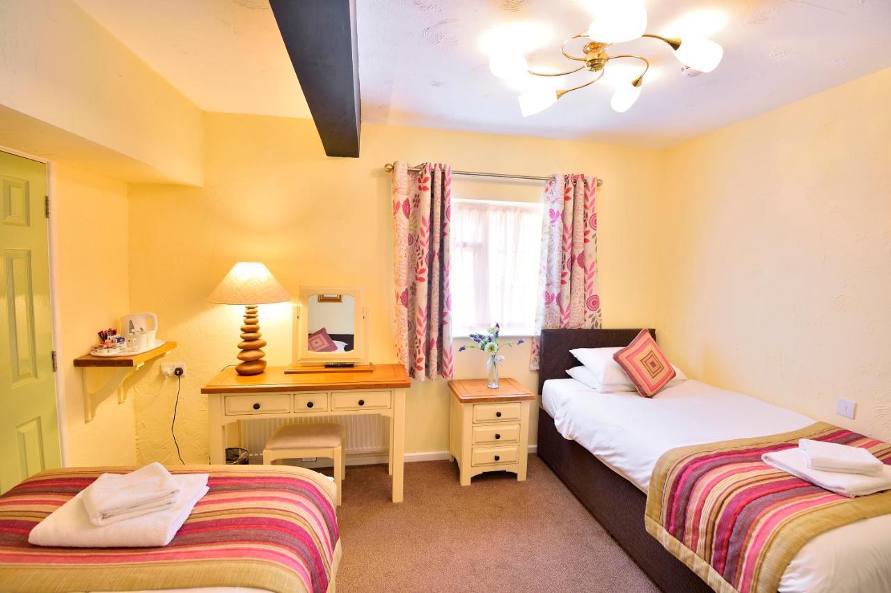 The Talbot Hotel Cleobury Mortimer Ngoại thất bức ảnh