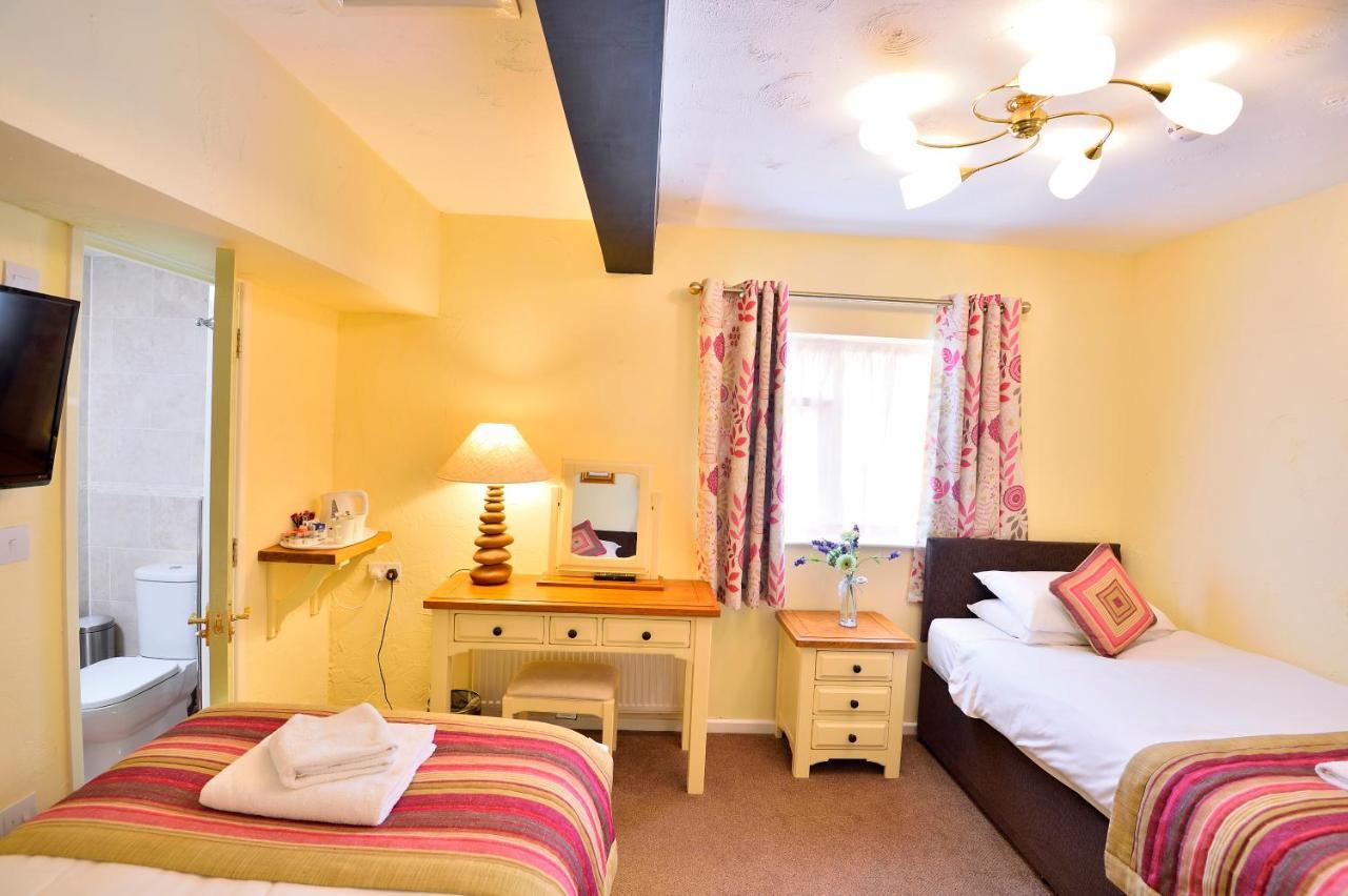The Talbot Hotel Cleobury Mortimer Ngoại thất bức ảnh